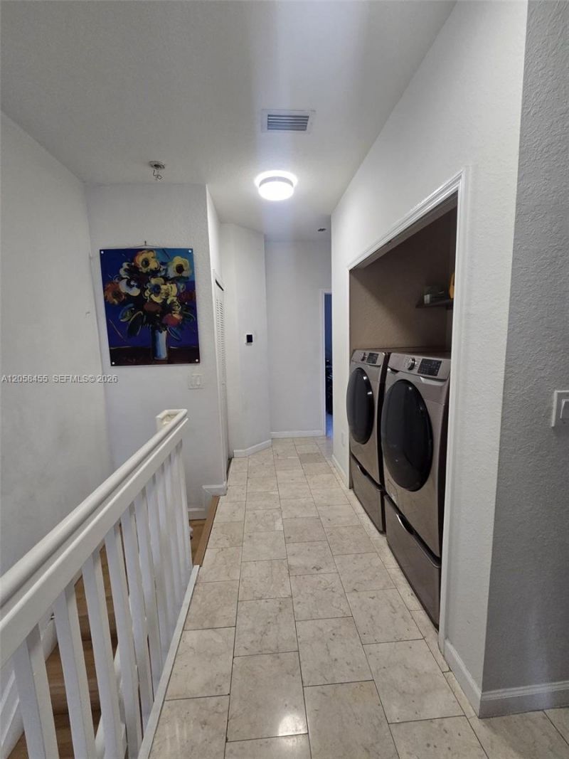 7950 NW 108th Pl, Doral, FL 33178 Photo