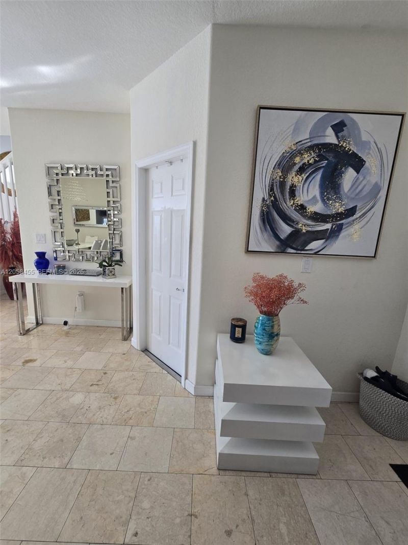7950 NW 108th Pl, Doral, FL 33178 Photo