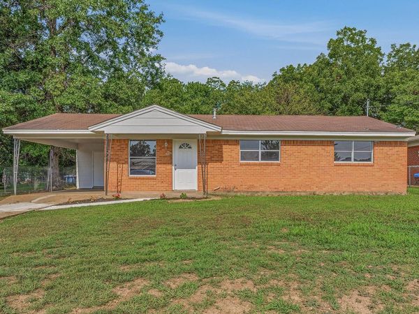 1511 N Church Street , Jonesboro, AR 72401