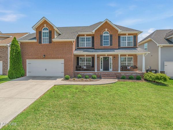 2530 Sparkling Star Lane, Knoxville, TN 37931