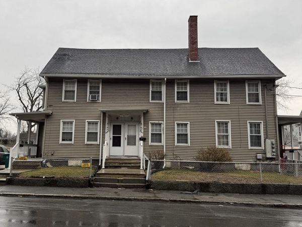 281 E Merrimack St, Unit 1, Lowell, MA 01852