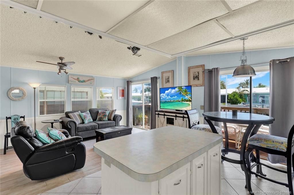 10851 S Ocean Drive, Unit 101, Jensen Beach, FL 34957 Photo