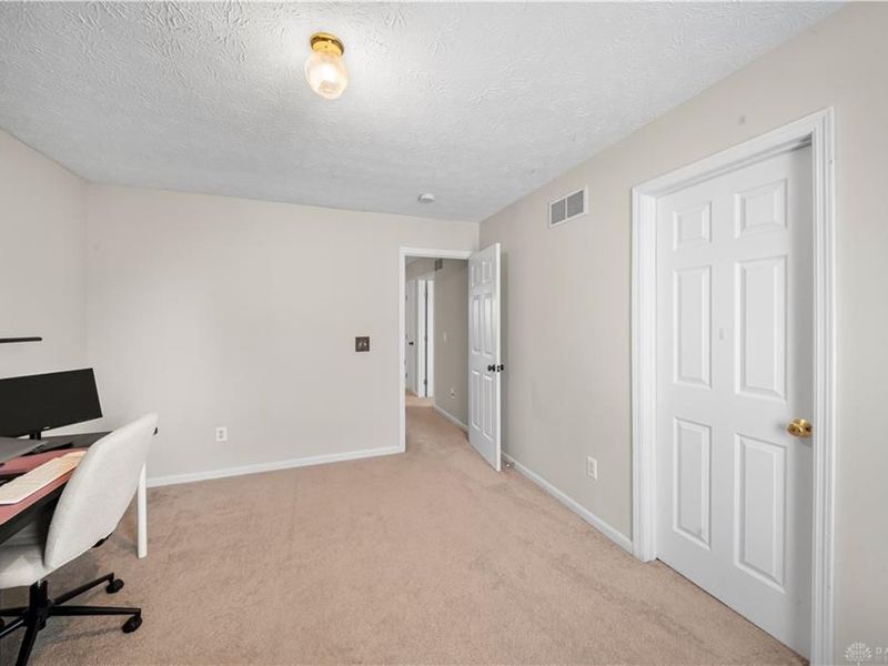71 Long Meadow Drive, Franklin, OH 45005 Photo 35