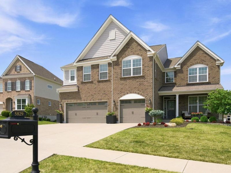 5829 Laurel Run Drive, Liberty Township, OH 45011 Photo 2