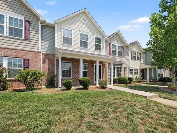 1168 Brooksridge Way , Whitsett, NC 27377