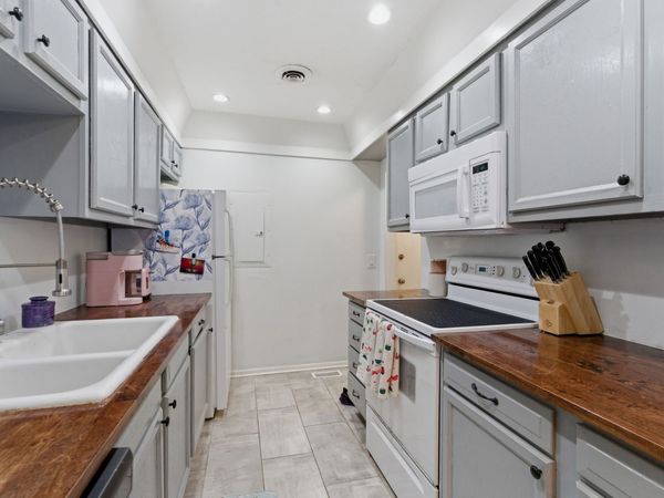 5025 Hillsboro Pike , Unit 15L, Nashville, TN 37215
