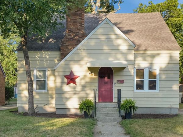 1236 Benjamin Avenue SE, Grand Rapids, MI 49506