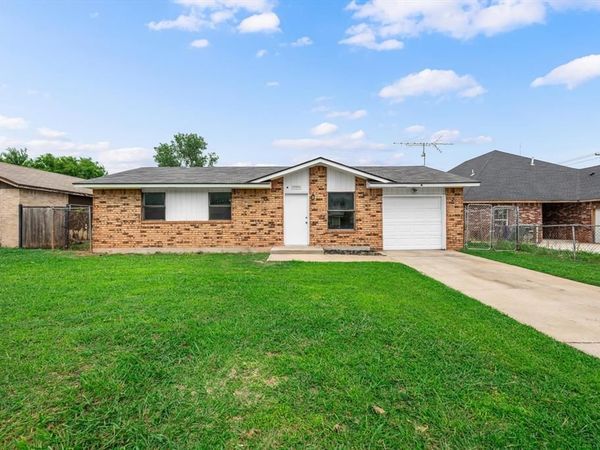 10906 Penrith Lane, Oklahoma City, OK 73114