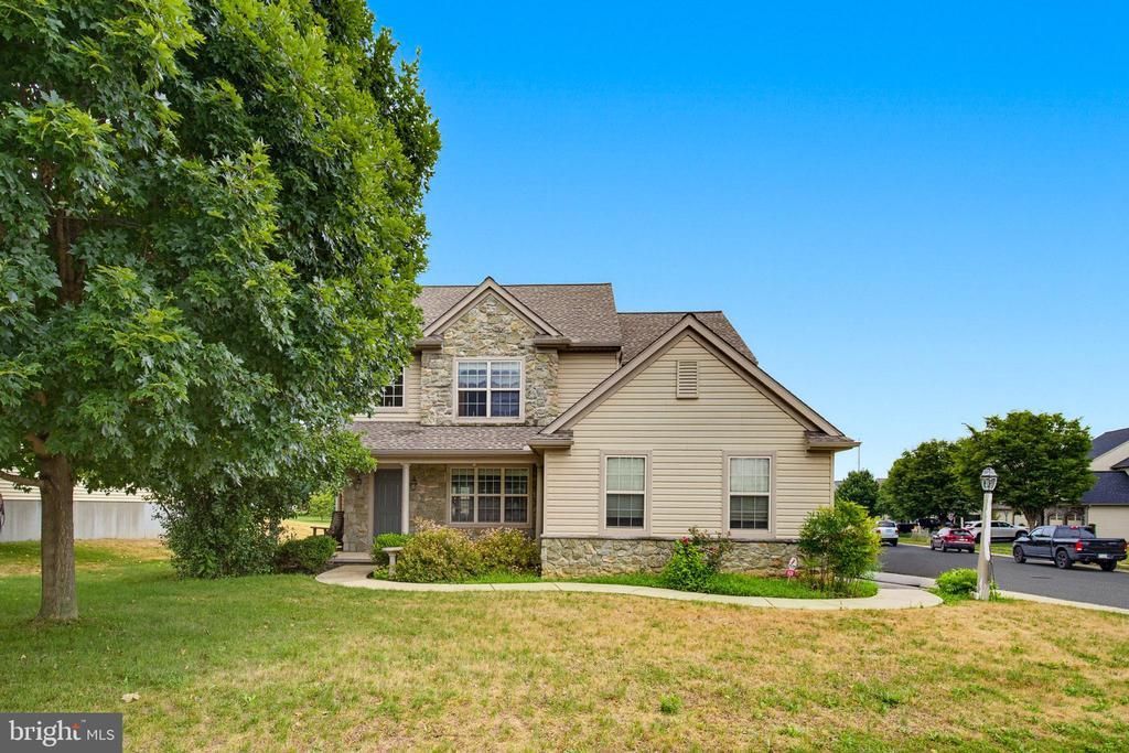 397 WISSLER WAY , LANDISVILLE, PA 17538