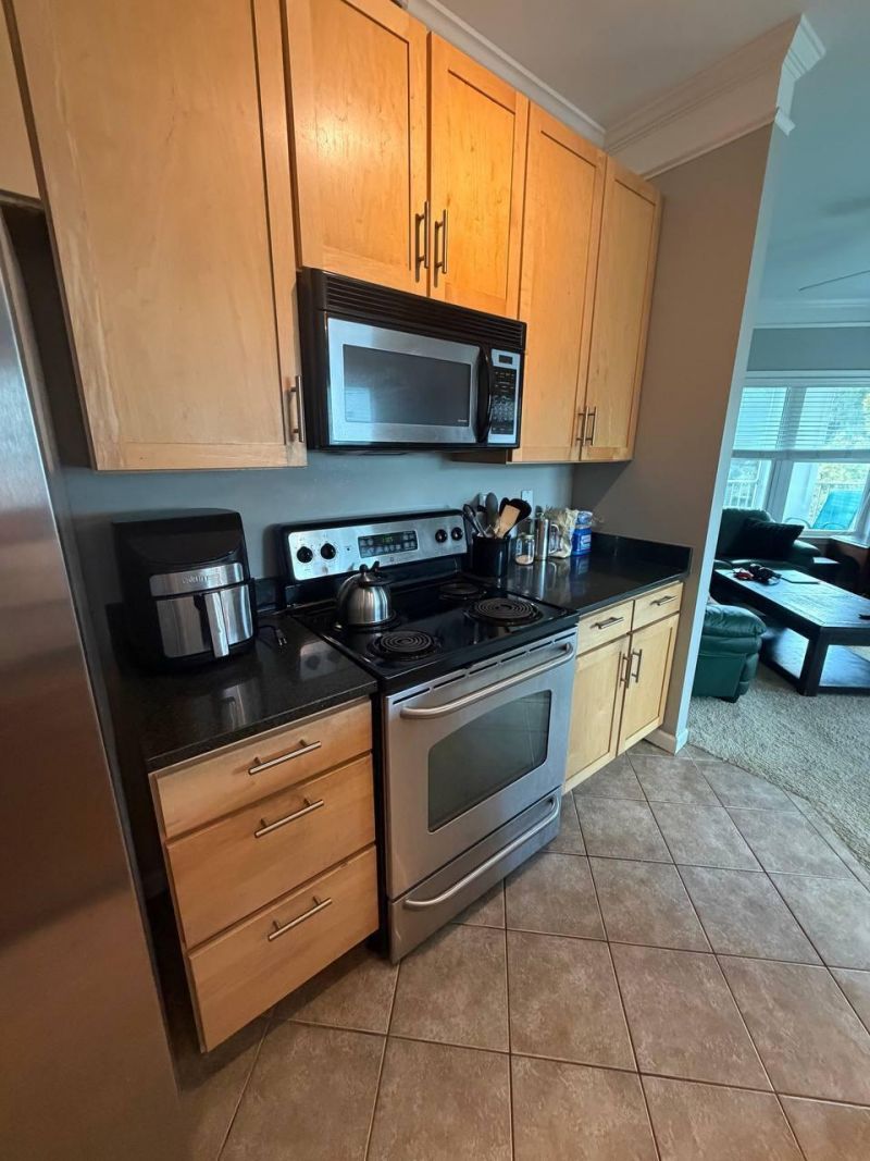 1755 Central Park Road Photo 7