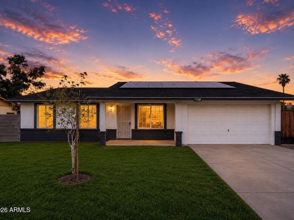 7728 W CHEERY LYNN Road, Phoenix, AZ 85033