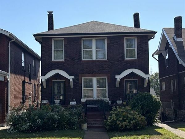 5012 N Kingshighway Boulevard , St Louis, MO 63115