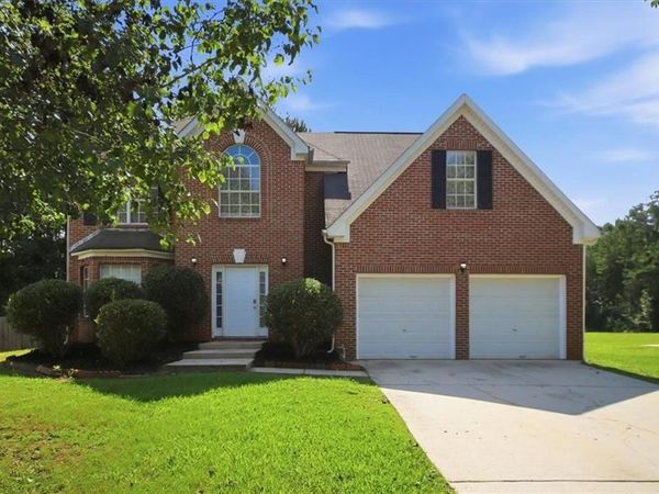 9229 Carnes Crossing Circle , Jonesboro, GA 30236