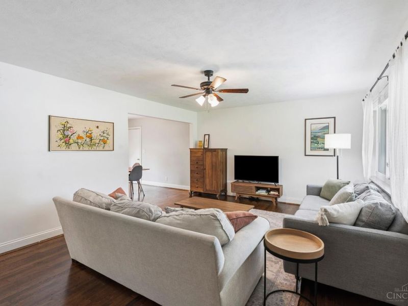6245 Blackburn Drive, Miami Twp, OH 45140 Photo 7