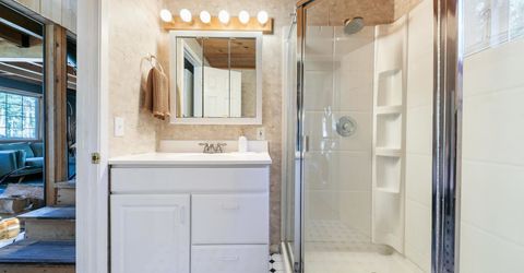 10185 Juniper Way, Soda Springs, CA 95728 Photo