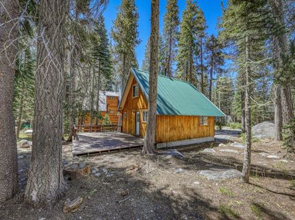 10185 Juniper Way, Soda Springs, CA 95728 Photo