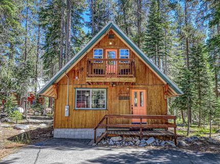 10185 Juniper Way, Soda Springs, CA 95728 Photo