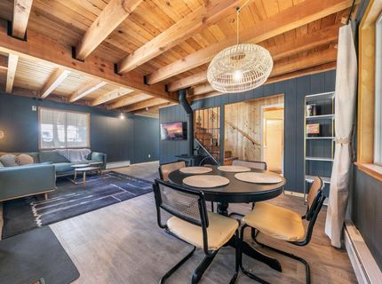 10185 Juniper Way, Soda Springs, CA 95728 Photo