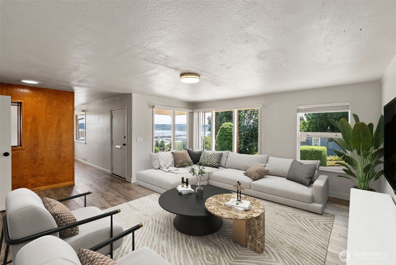 3202 Farragut Street , Bremerton, WA 98312