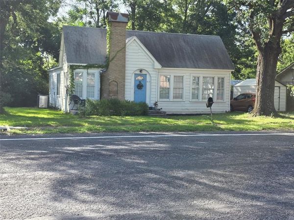 810 N Main, Winnsboro, TX 75494