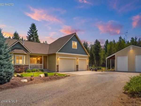 20698 N Wandering Pines RD , Rathdrum, ID 83858