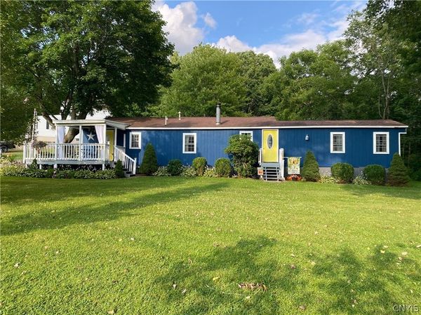 25 Washer Road , Phoenix, NY 13135