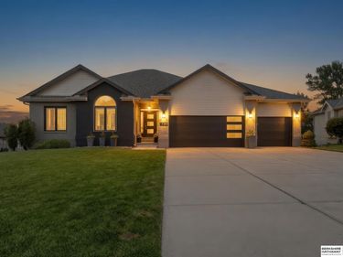1720 S 177th Circle, Omaha, NE 68130