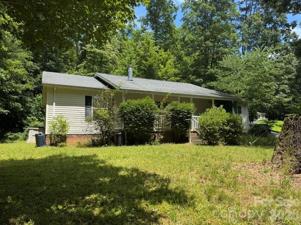83 Tall Timber Drive , Sylva, NC 28779