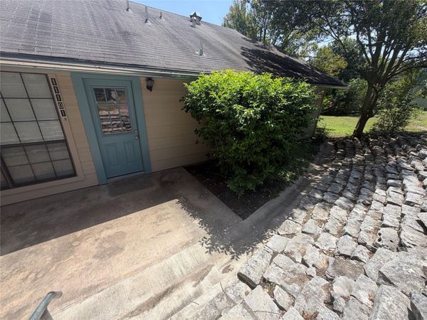 11101 Oak Branch DR, Austin, TX 78737