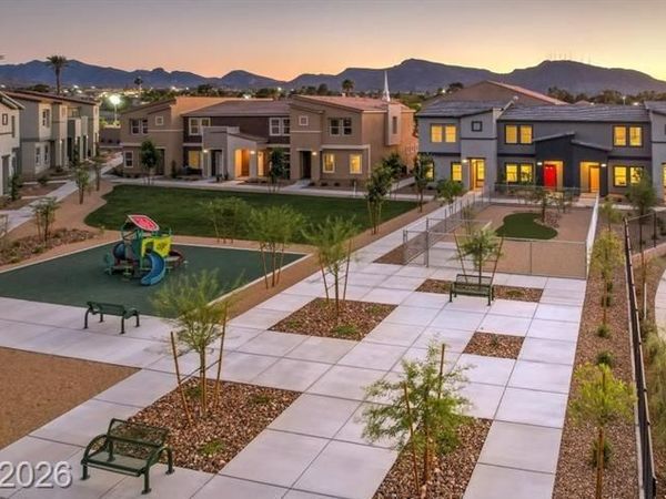 495 Blue Ridge Cove, Henderson, NV 89002