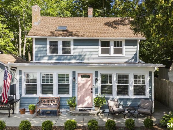 20 Bradley, Branford, CT 06405