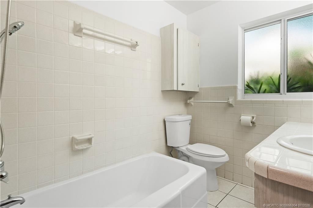 505 SW North Carolina Drive, Stuart, FL 34994 Photo