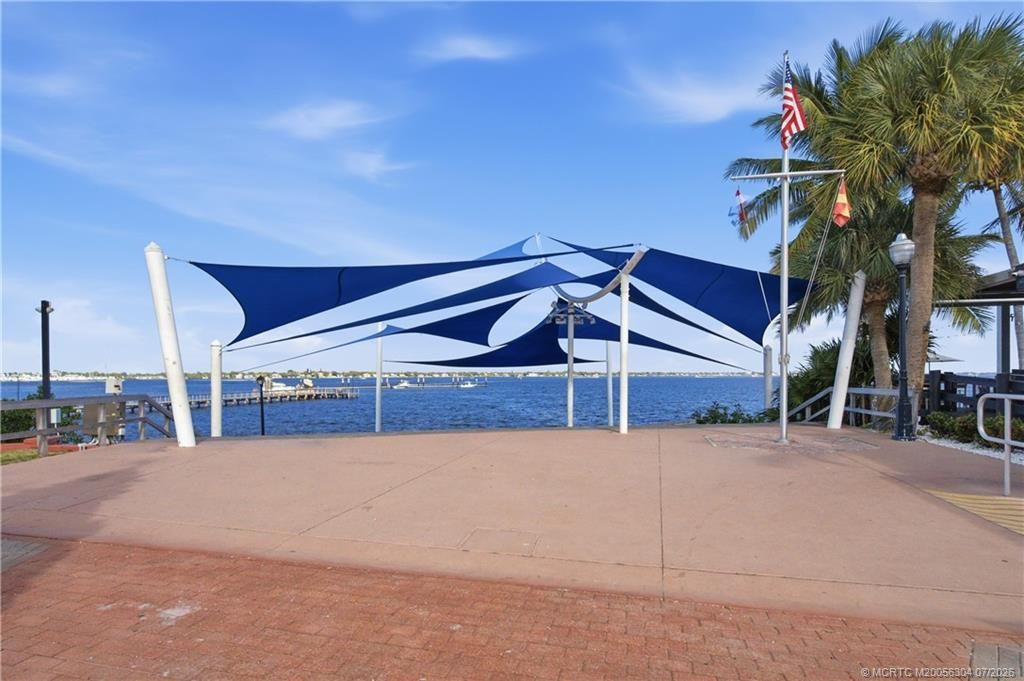505 SW North Carolina Drive, Stuart, FL 34994 Photo