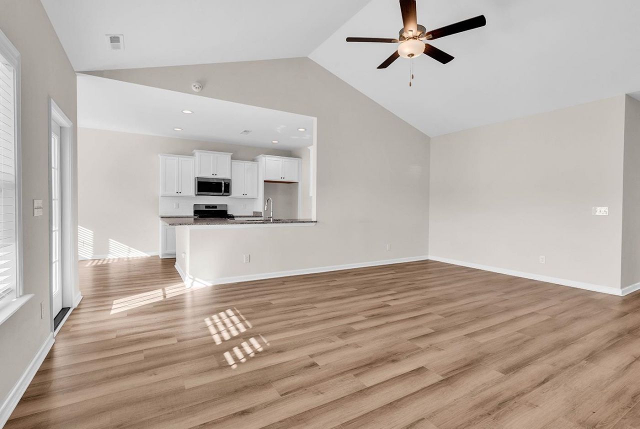296 Lakota Loop  Photo 12