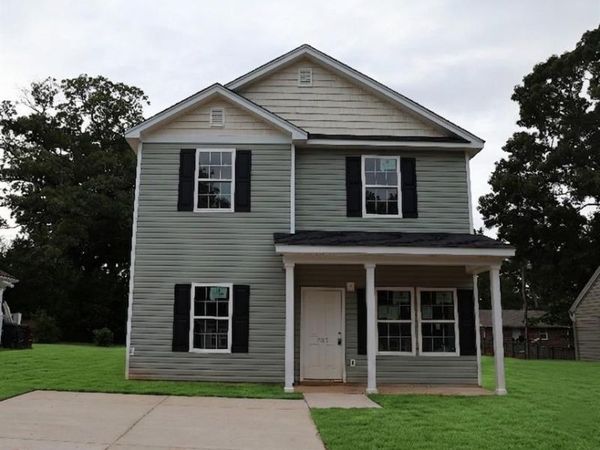 205 E Springfield Road , High Point, NC 27263