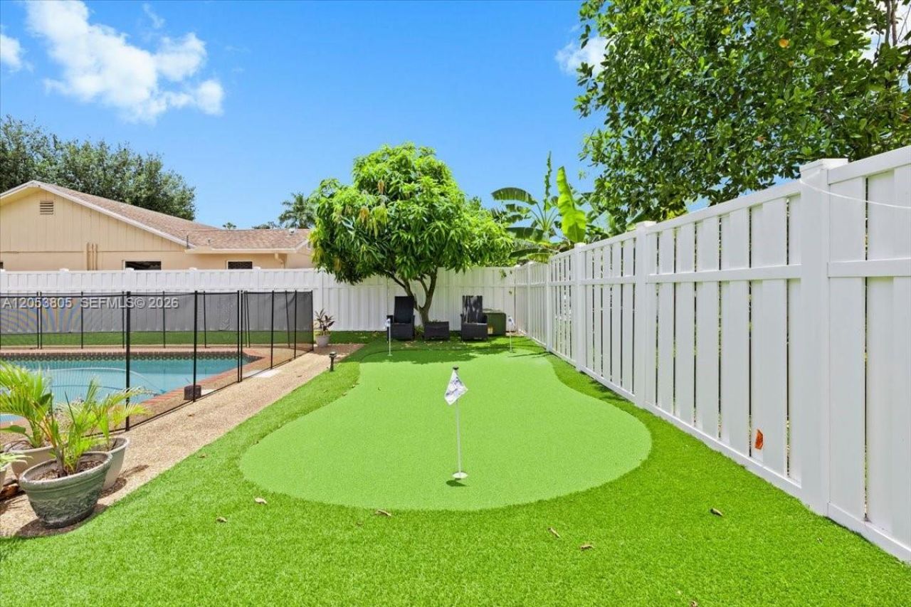 2338 NW 98th Way, Coral Springs, FL 33065 Photo