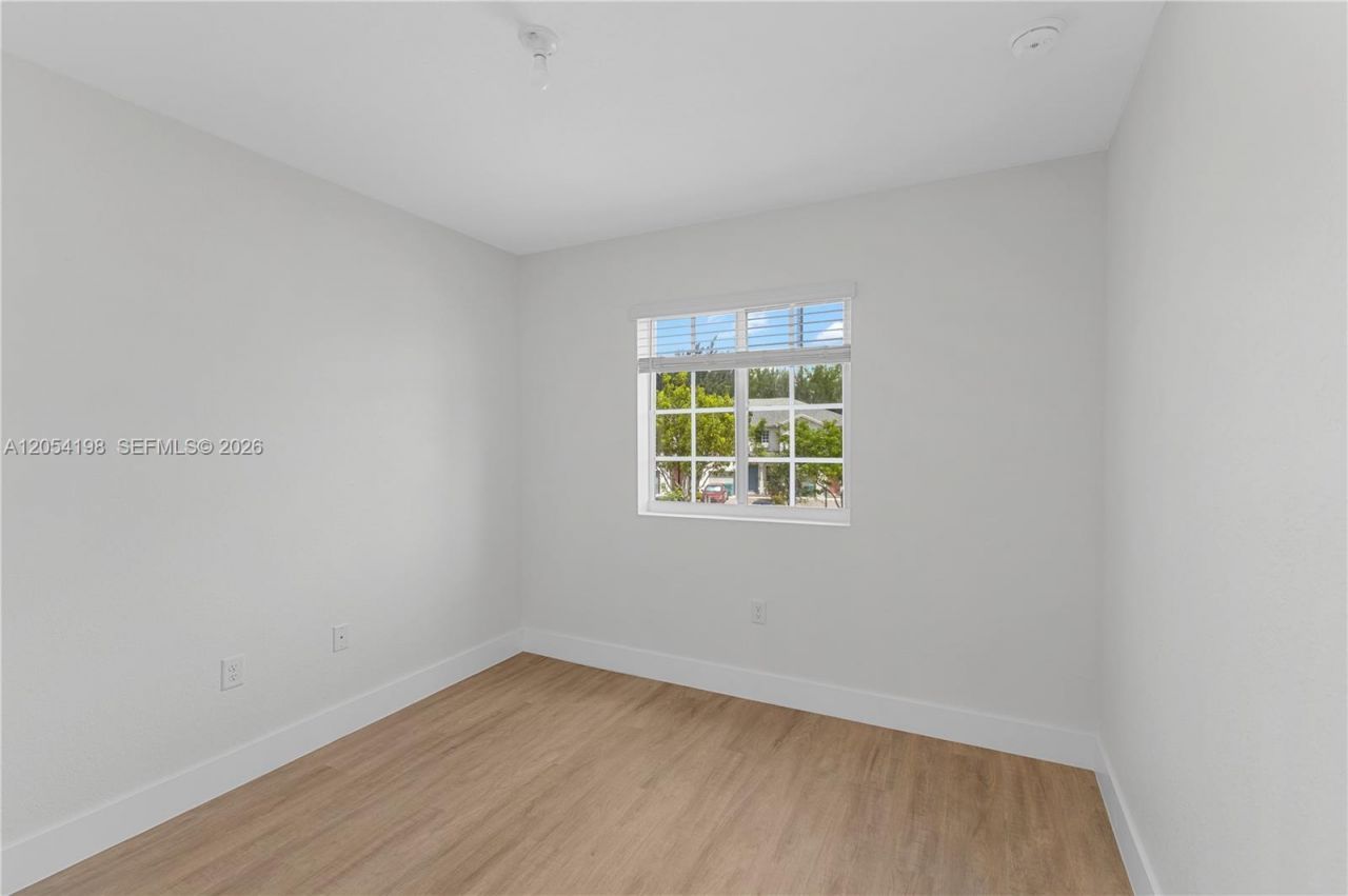 20817 NW 9th Path, Miami Gardens, FL 33169 Photo