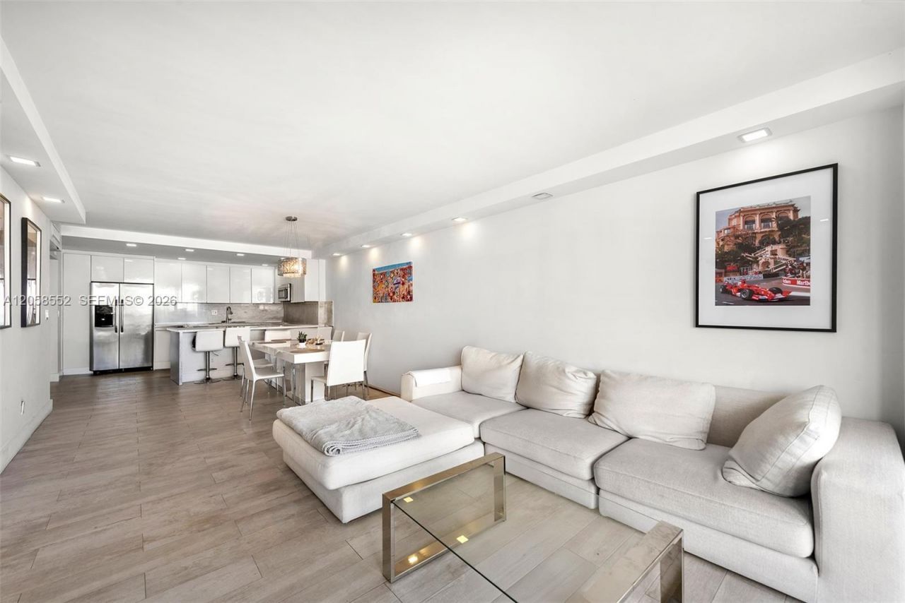 19390 Collins Ave, Unit 1519, Sunny Isles Beach, FL 33160 Photo