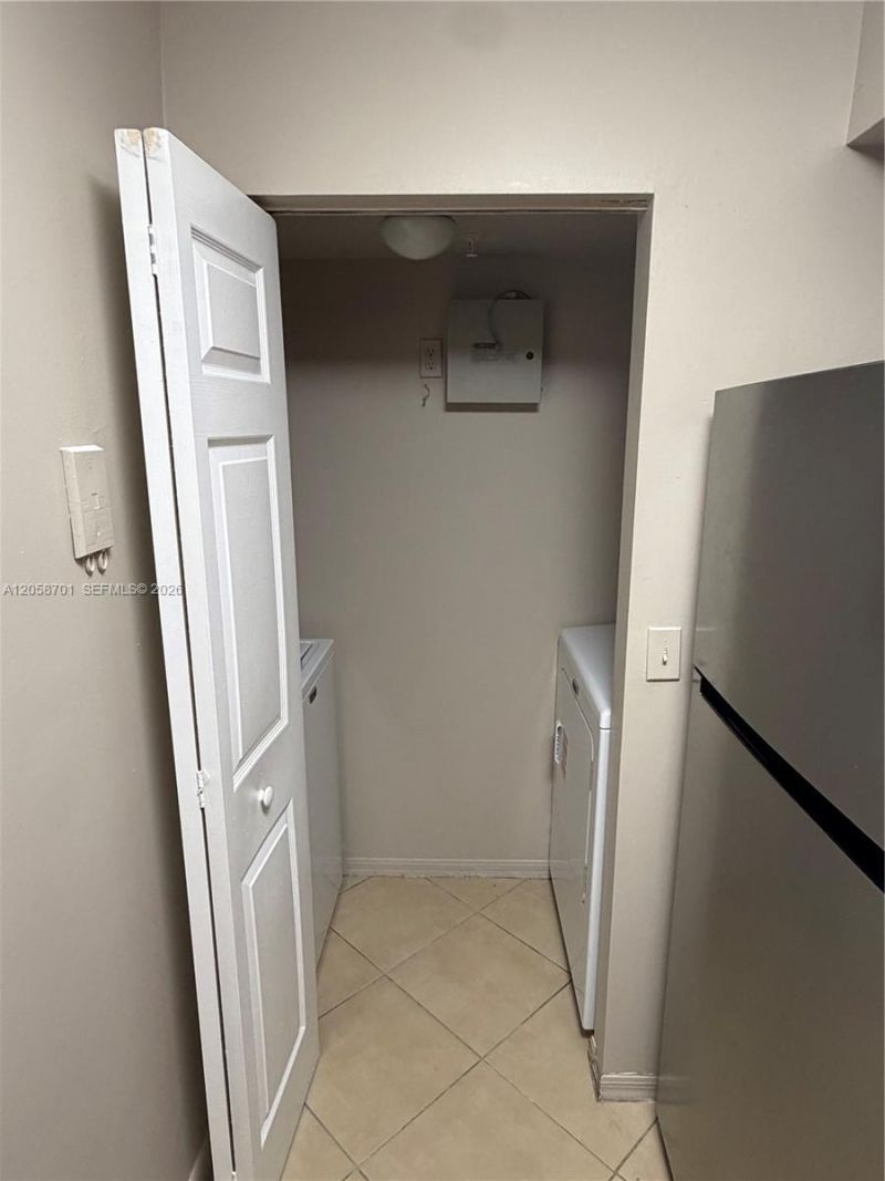 11155 SW 5th Pl , Unit 202, Pembroke Pines, FL 33025 Photo