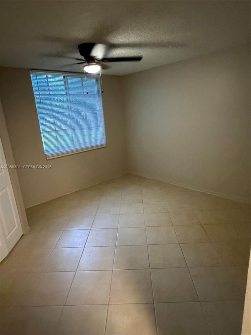 11155 SW 5th Pl , Unit 202, Pembroke Pines, FL 33025 Photo