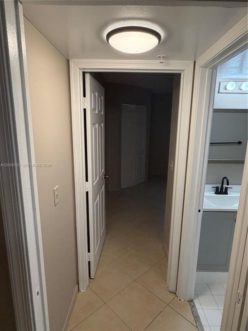 11155 SW 5th Pl , Unit 202, Pembroke Pines, FL 33025 Photo