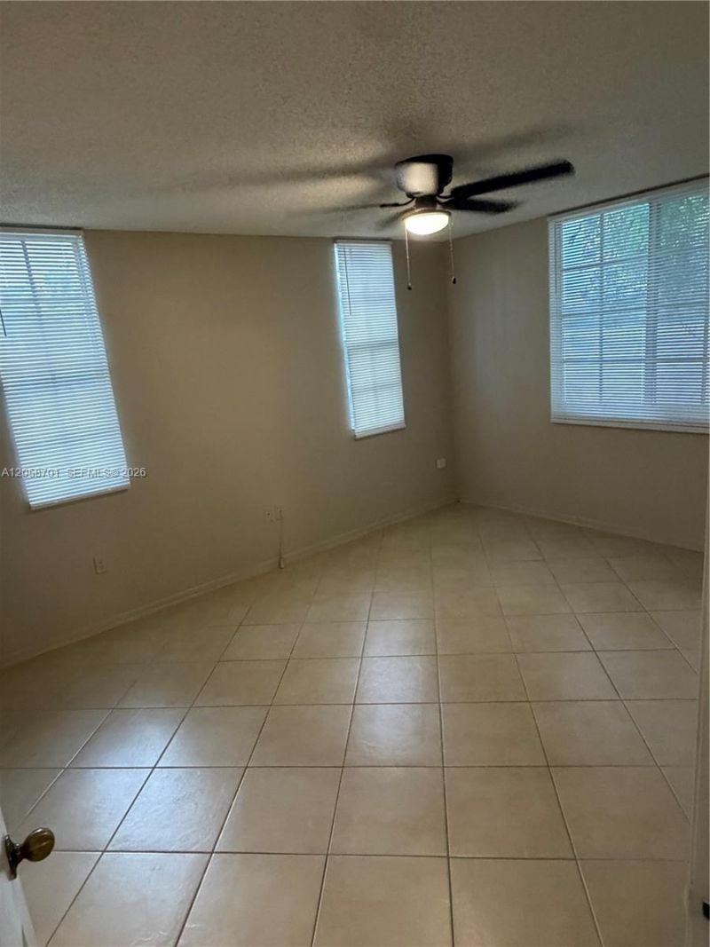 11155 SW 5th Pl , Unit 202, Pembroke Pines, FL 33025 Photo