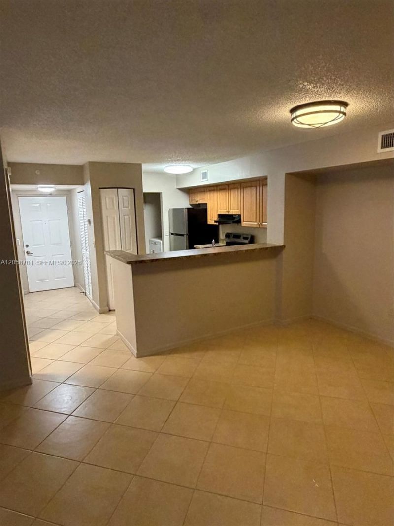 11155 SW 5th Pl , Unit 202, Pembroke Pines, FL 33025 Photo