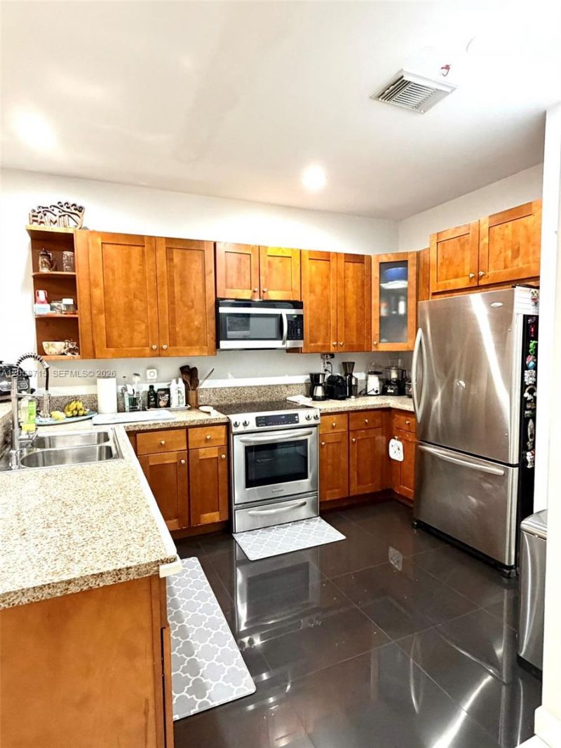 10780 NW 74th Ln, Unit 10780, Doral, FL 33178 Photo