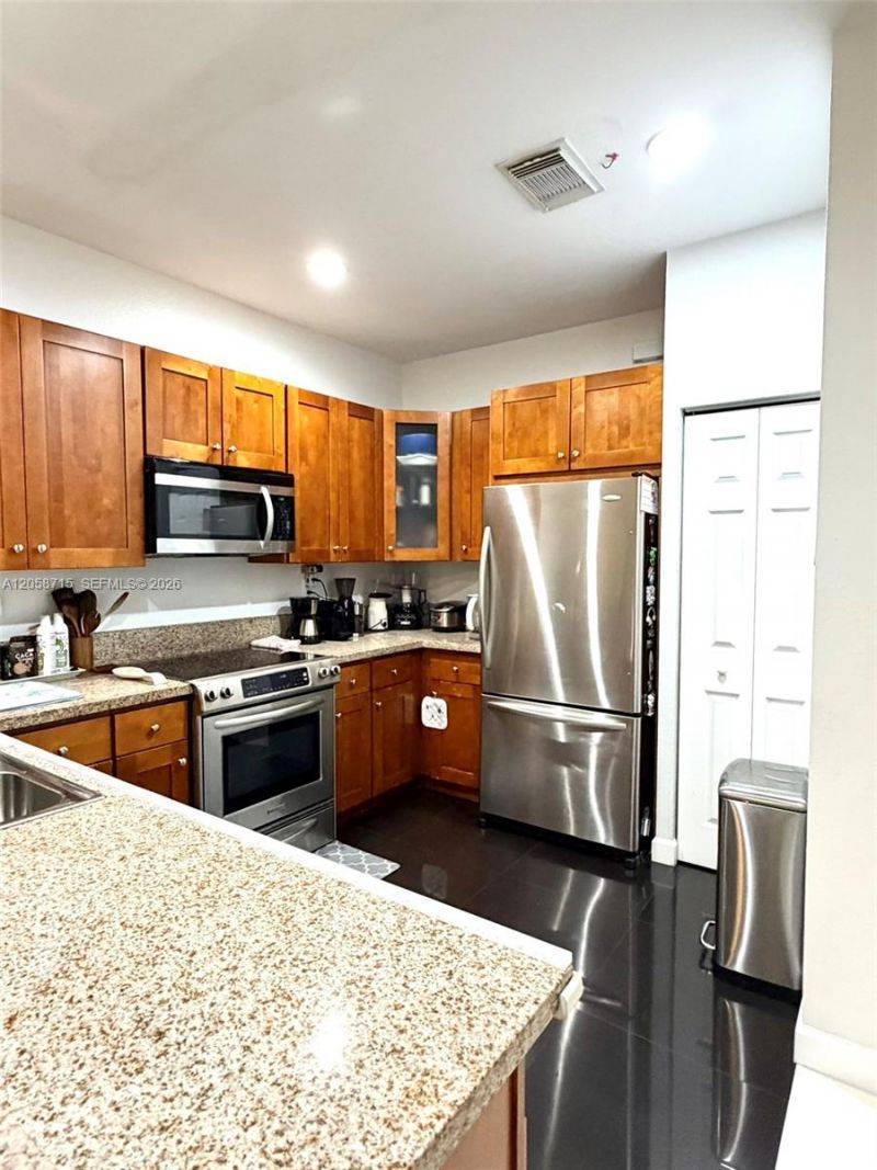 10780 NW 74th Ln, Unit 10780, Doral, FL 33178 Photo