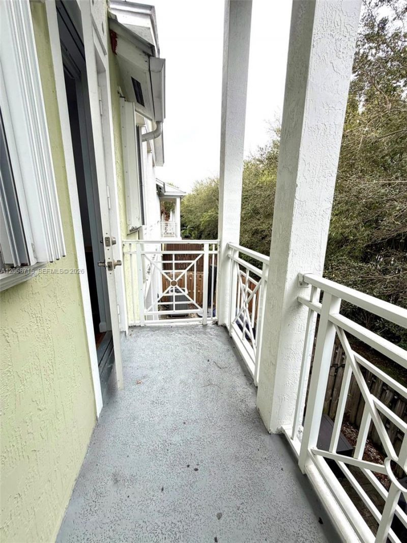 10780 NW 74th Ln, Unit 10780, Doral, FL 33178 Photo