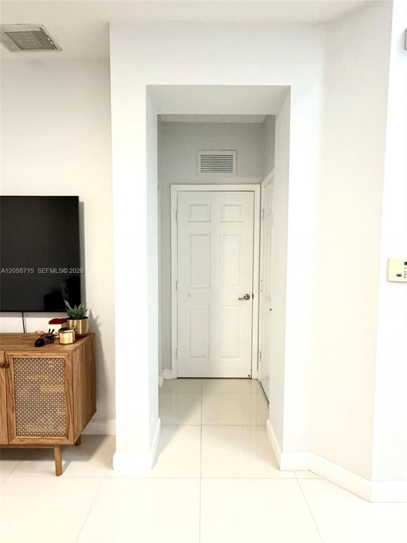 10780 NW 74th Ln, Unit 10780, Doral, FL 33178 Photo