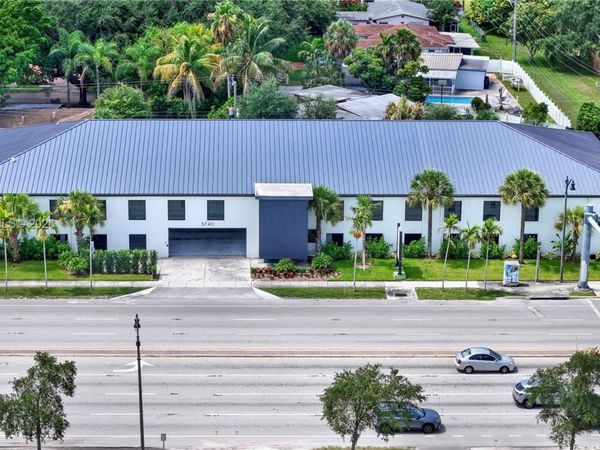 5740 Hollywood Blvd , Hollywood, FL 33021