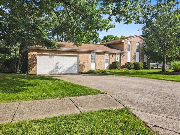104 Ridge Hill Drive, Highland Heights, KY 41076