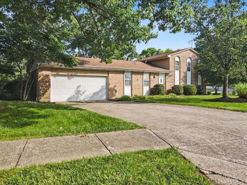 104 Ridge Hill Drive, Highland Heights, KY 41076 Photo 1